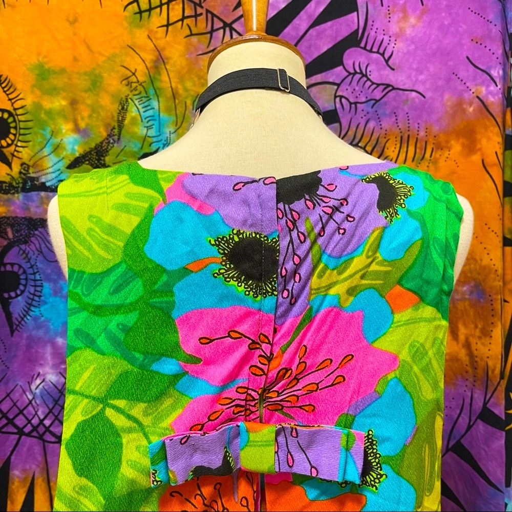 π Amazing beautiful colorful Vintage dress - Picture 1 of 13